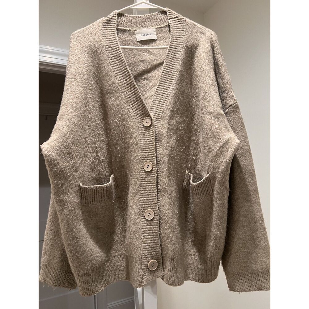 Jubylee Knit Oversized Button-Up Cardigan Size S/M in Oatmeal